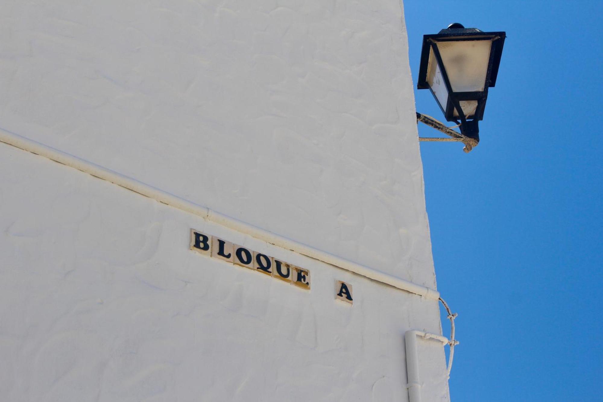 Los Lances Beach Apartments Tarifa Luaran gambar